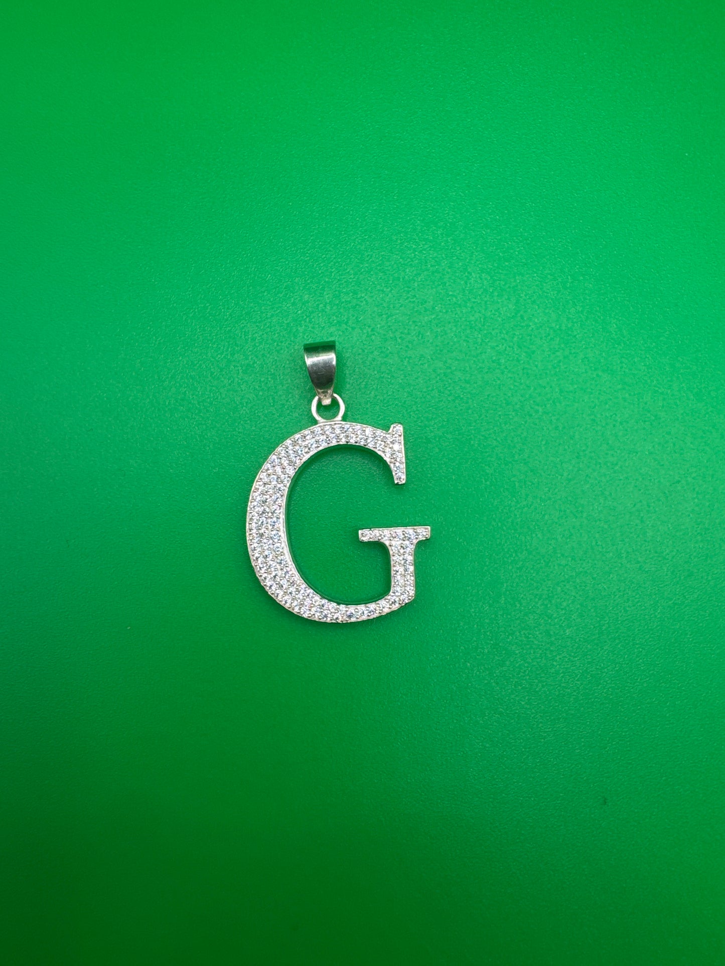 925 letter G