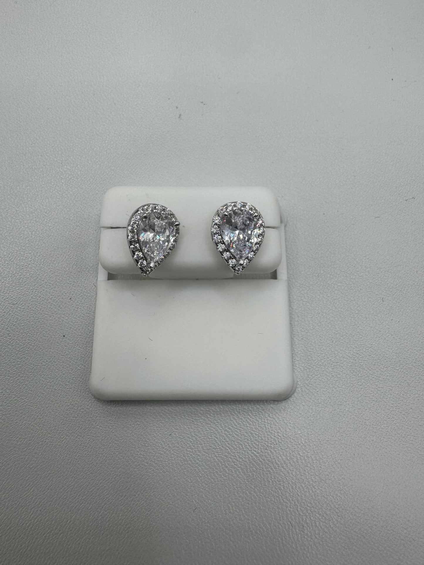 925 silver tear drop studs