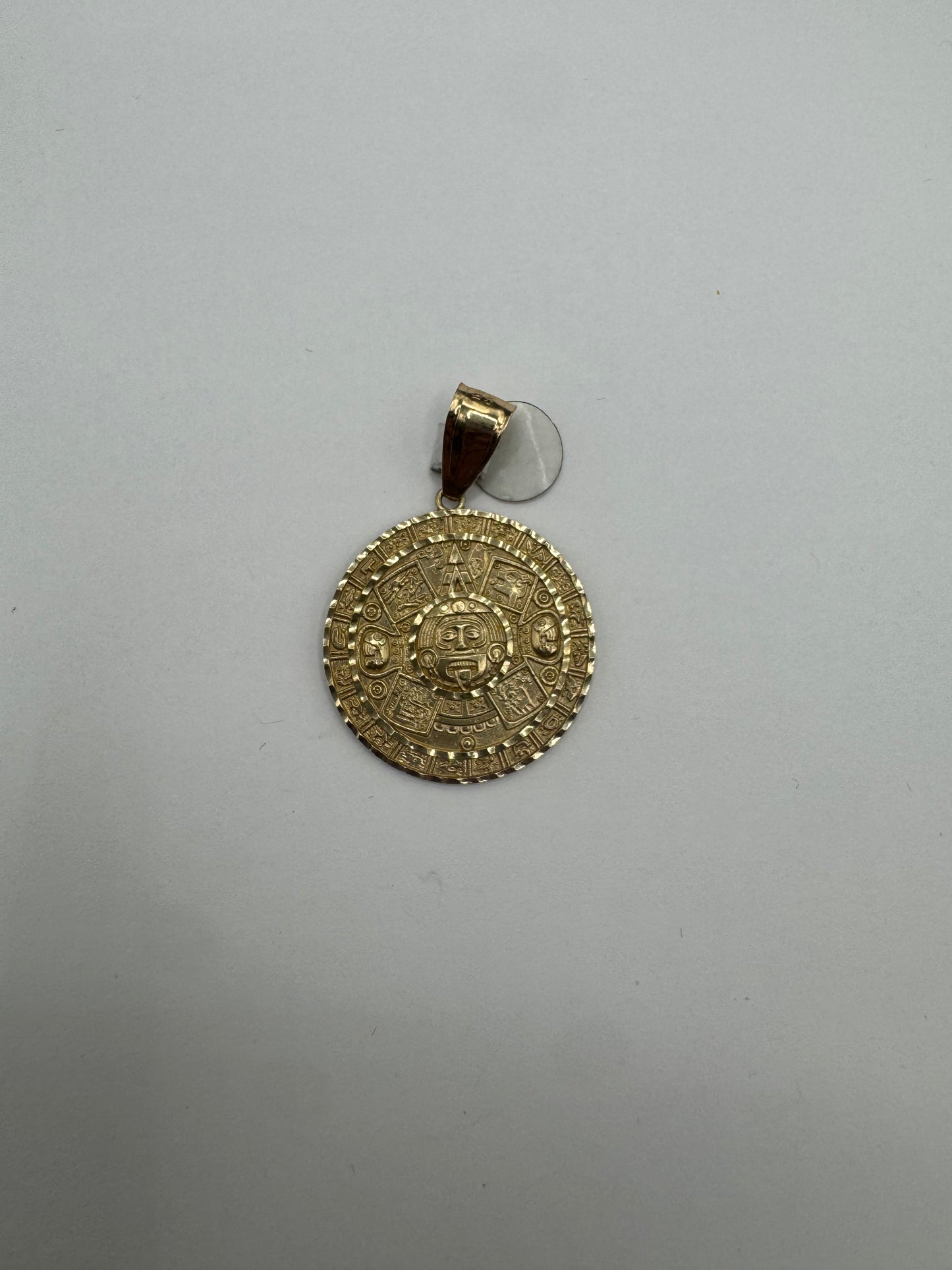 10k gold Aztec pendant size 1 1/2”