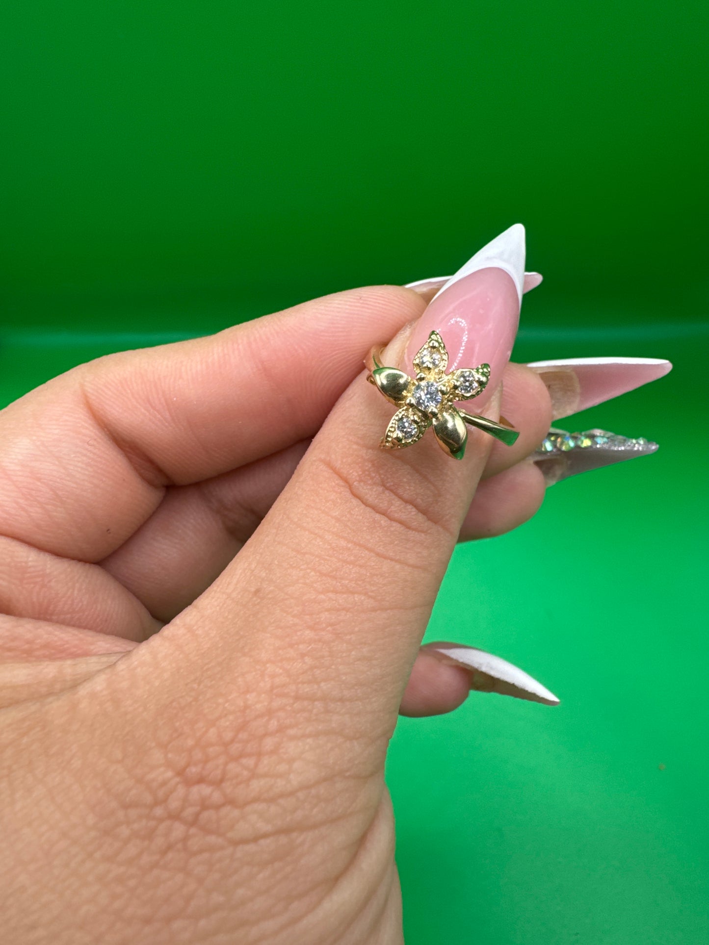 10 K flower ring