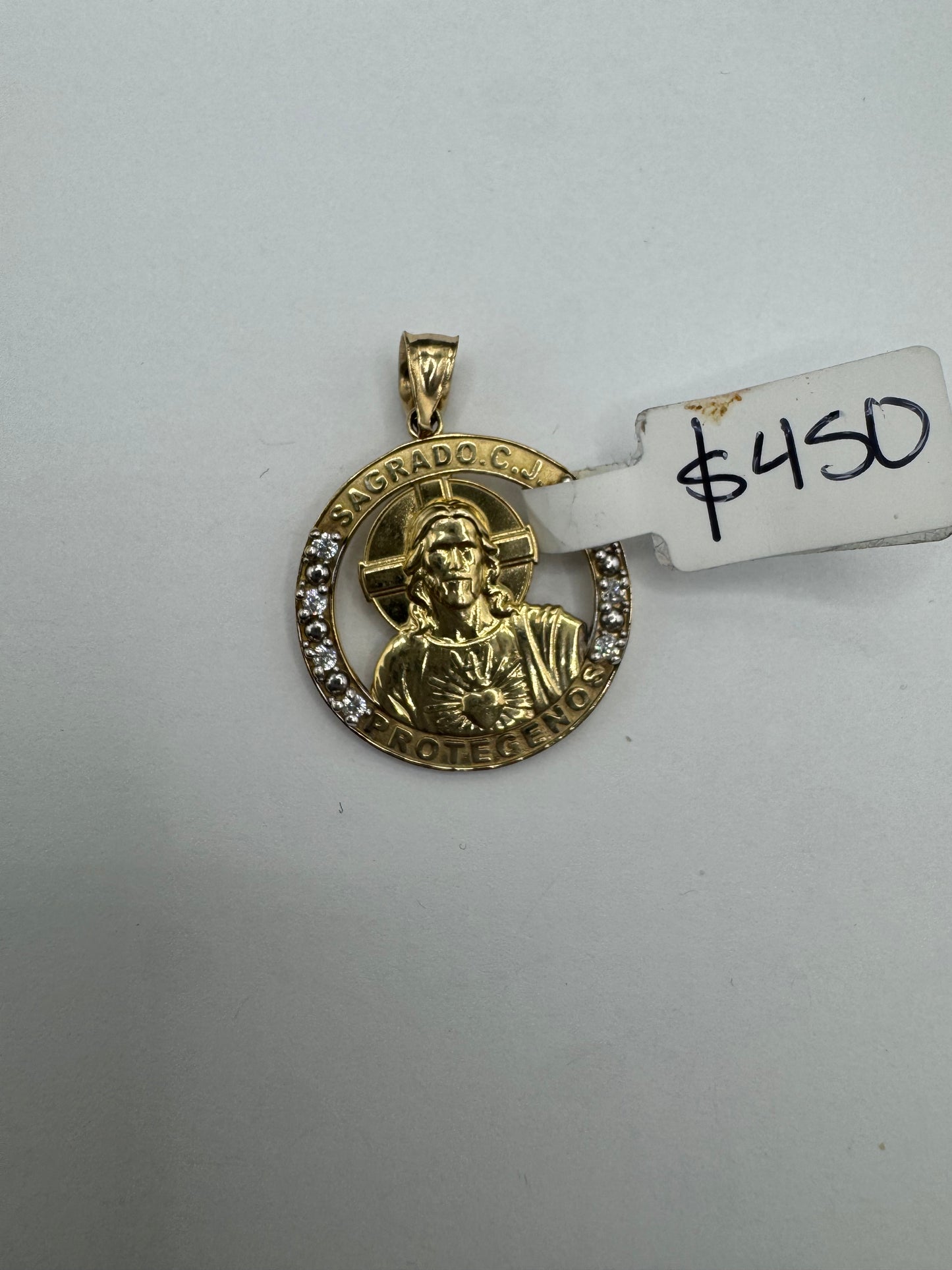 10k pendant