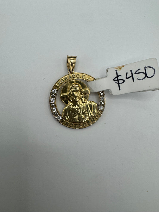 10k pendant