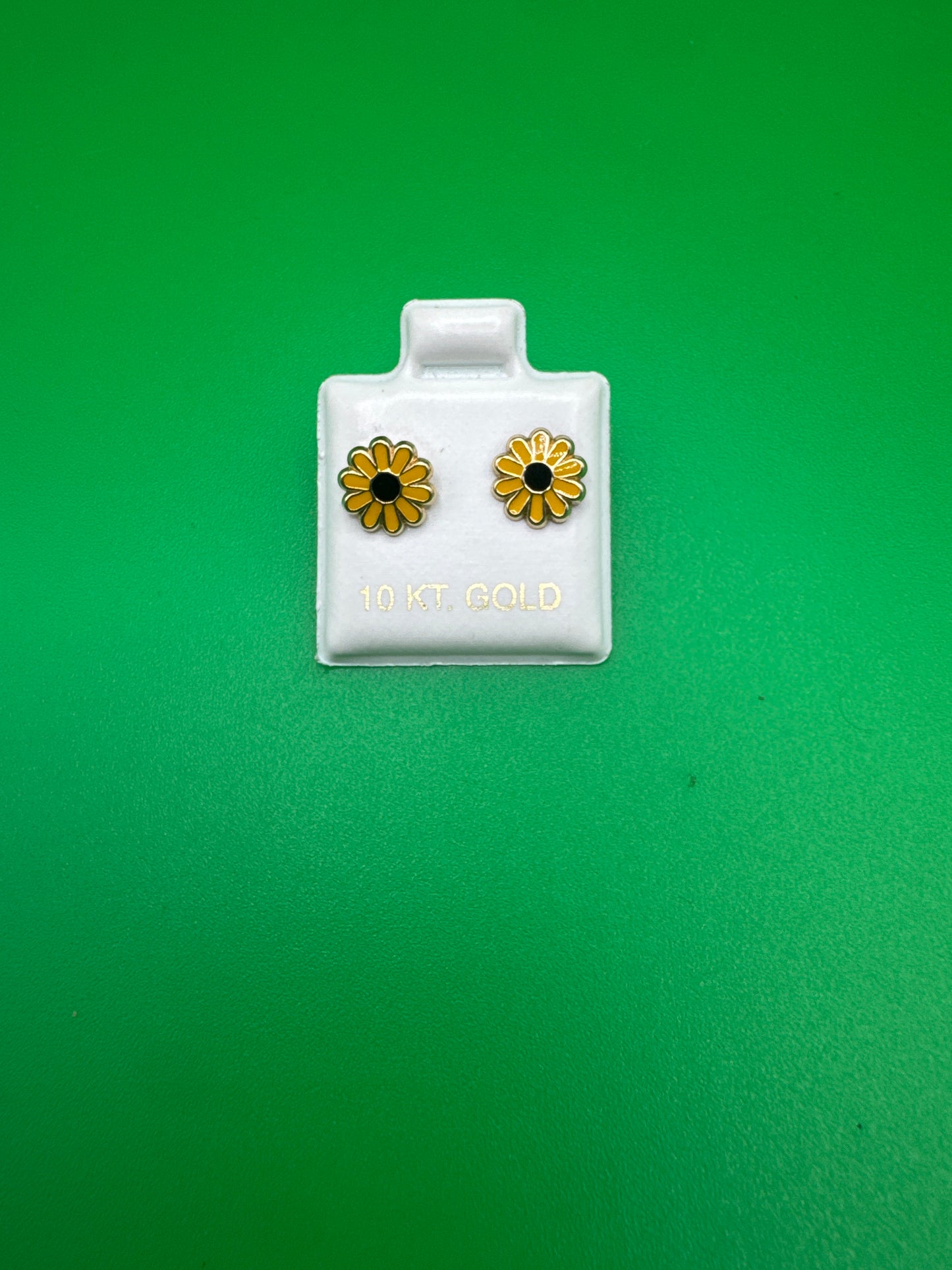 10k baby studs