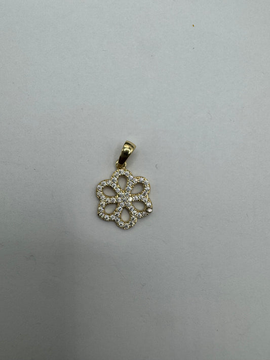 10k pendant
