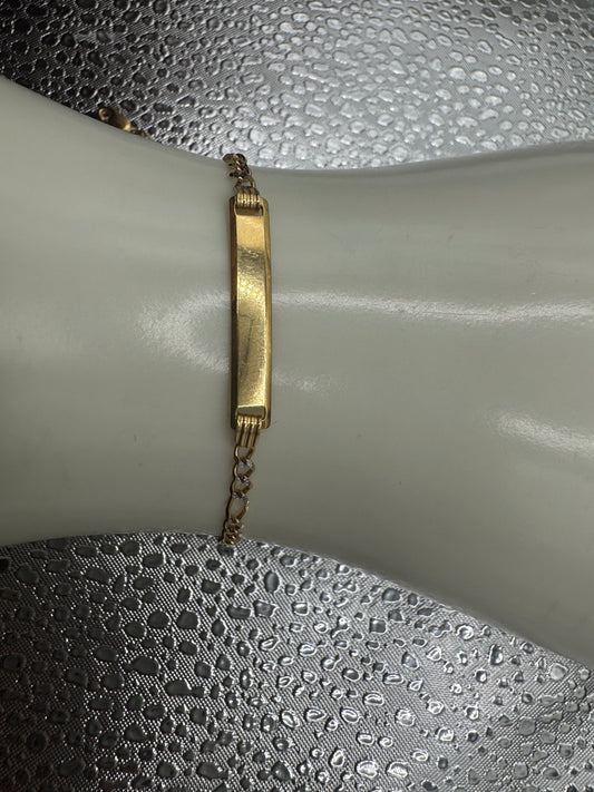 10k Toddler diamond cut figaro bracelet